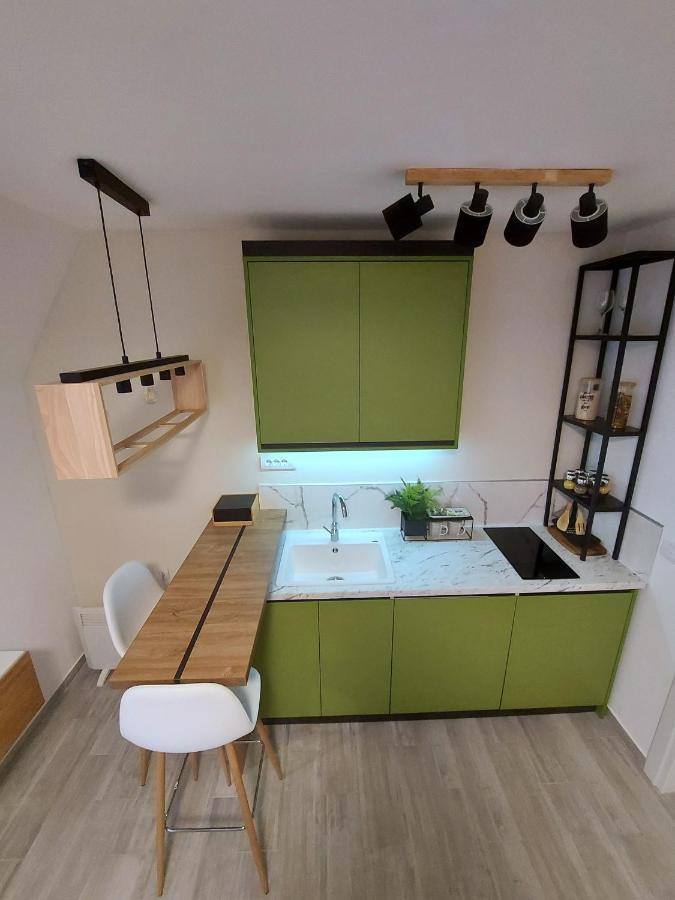 Sunny Woods Апартаменты *